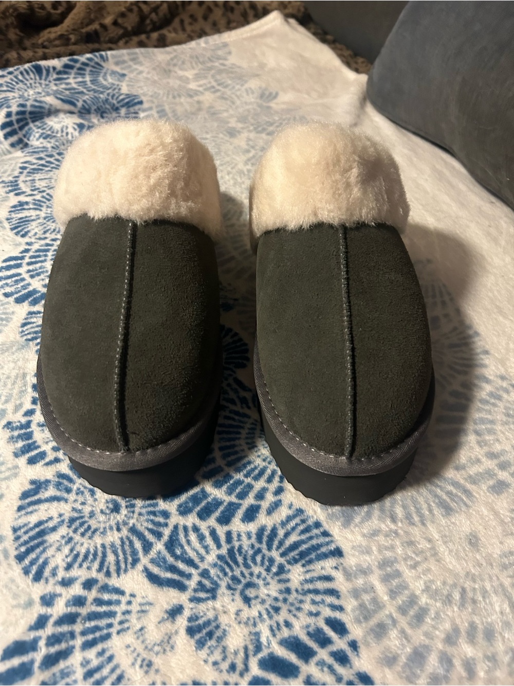 Dream Pairs Olive Green Suede Shearling Clog Mules